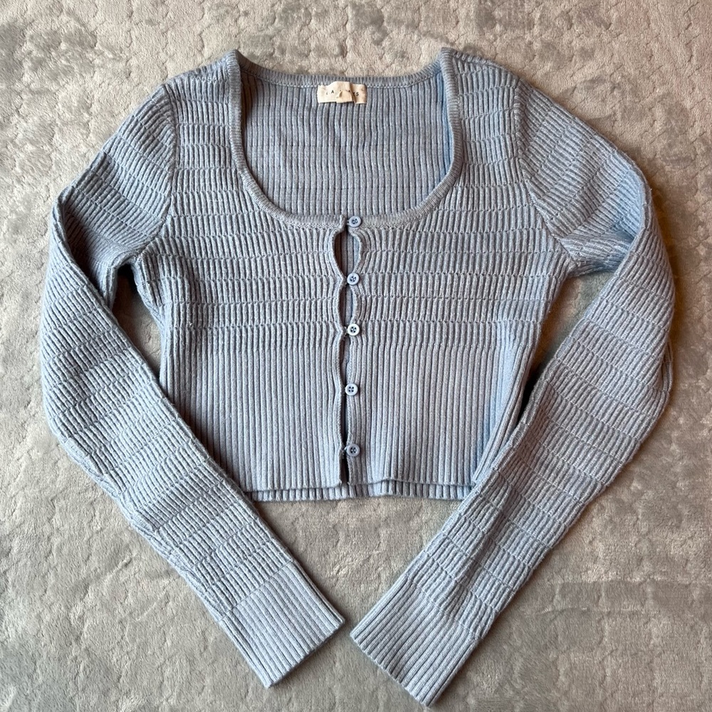 Cropped button up long sleeve